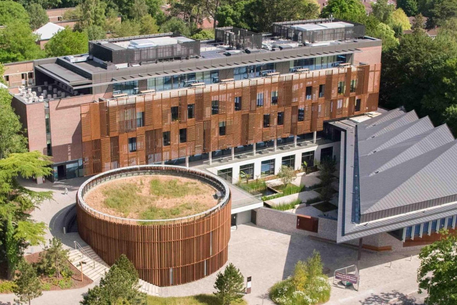 WEST DOWNS CENTRE: New Building for University of Winchester